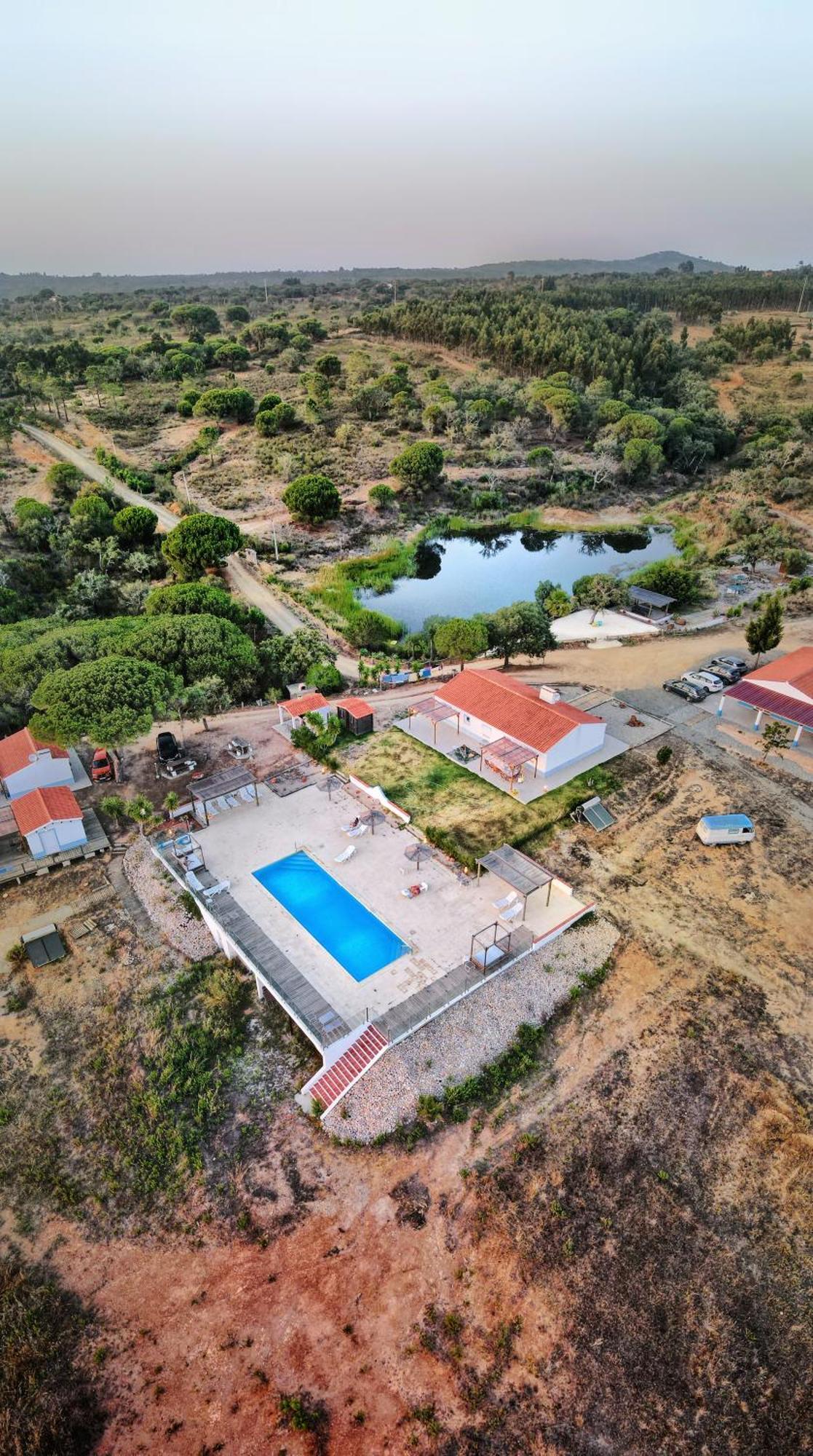 בית הארחה Santiago do Cacém 	Monte Sardinha מראה חיצוני תמונה